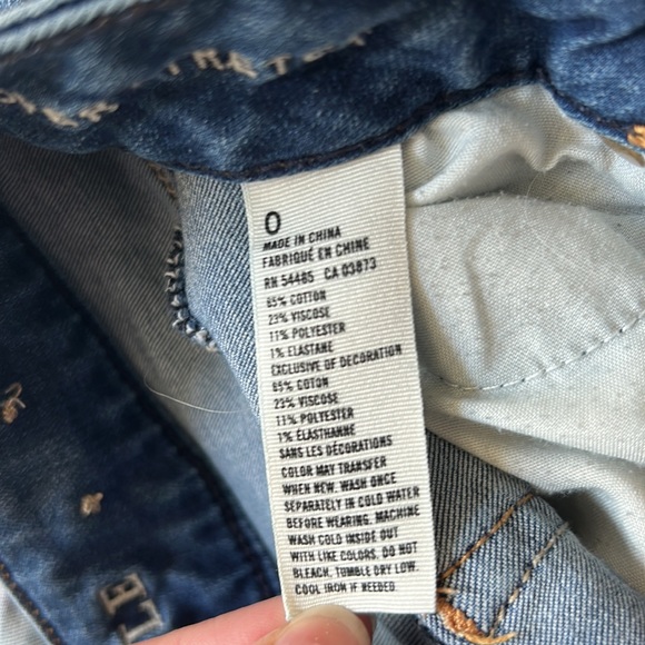 American Eagle Shorts size 0 - Picture 3 of 4